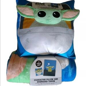 Star Wars BABY YODA Character Pillow Set